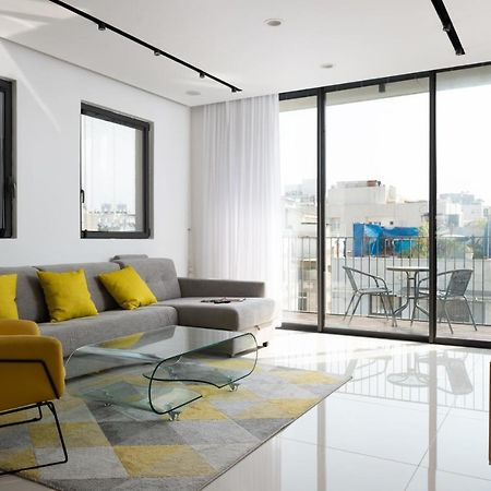 Luxury 2Bdrm Balcony & Parking Close To The Beach Tel Aviv Buitenkant foto