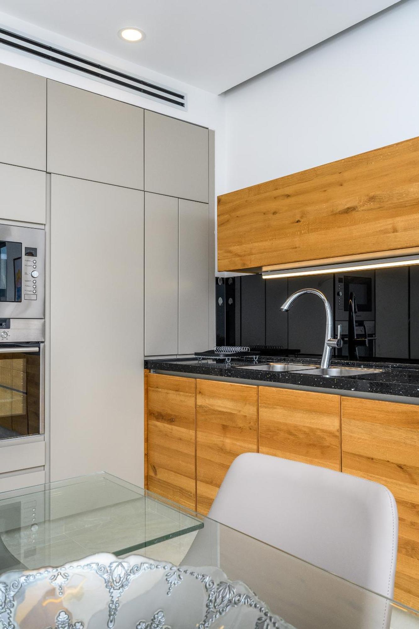 Luxury 2Bdrm Balcony & Parking Close To The Beach Tel Aviv Buitenkant foto