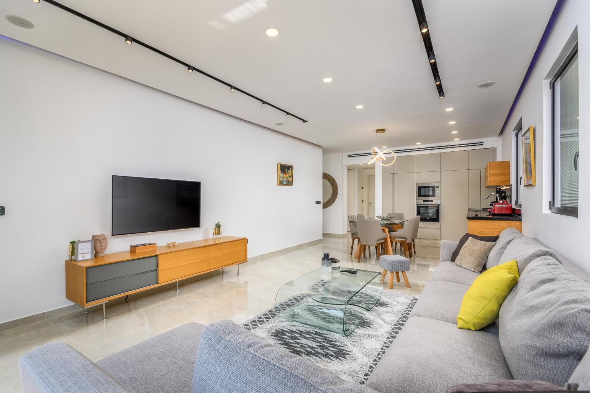 Luxury 2Bdrm Balcony & Parking Close To The Beach Tel Aviv Buitenkant foto